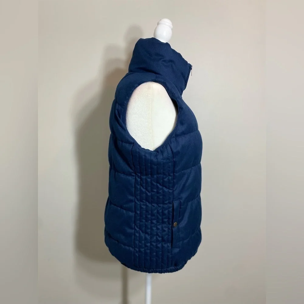 Small Old Navy Heavy Blue Zip Up Vest w/ Pockets - Picture 4 of 9
